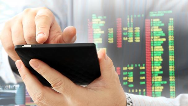 Les nouveaux clients intéressés par des placements en Bourse n’ont pas des milliers d’euros à y consacrer et préfèrent utiliser des moyens digitaux.