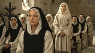 Virginie Efira nommée pour le César 2022 de la meilleure actrice avec Benedetta