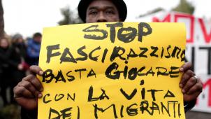«
Stop au fascisme et au racisme, assez de jouer avec la vie des migrants
». C’est le message de la solidarité.