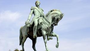 Le général français Bernadotte statufié en Karl XIV Johan de Suède à cheval