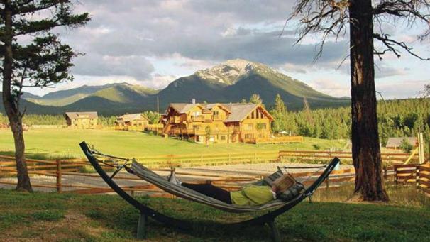 ECHO VALLEY RANCH & SPA - Canada
: un magnifique ranch équipé d’un spa luxueux. Un lieu magique autour des montagnes. ©DR