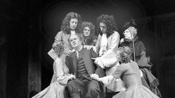 « Le Tartuffe » de Molière, ici mis en scène en 1980 à la Comédie-Française.