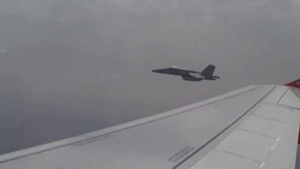 2022-07-05 11_53_19-Un vol EasyJet escorté par un F18 espagnol après le canular