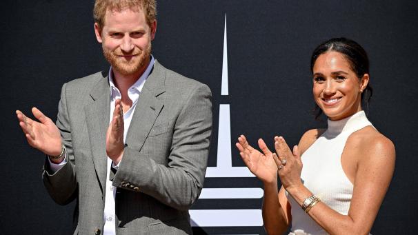 La maison d’édition Penguin Random House a offert la « modique » somme de 20 millions de dollars au prince Harry pour la rédaction de son livre. Meghan Markle serait elle aussi en train d’écrire un ouvrage sur sa vie...