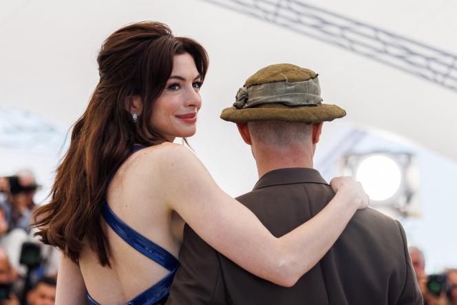 Anne Hathaway et Jeremy Strong.
